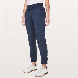 Lululemon Street To Studio Pant II Unlined 28" True Navy Size 6